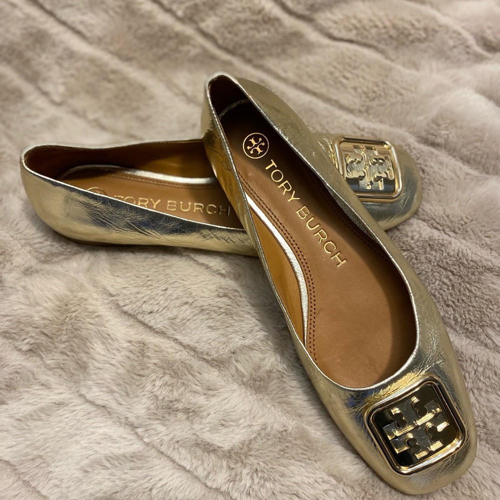 Tory Burch gold flats 6.5 M